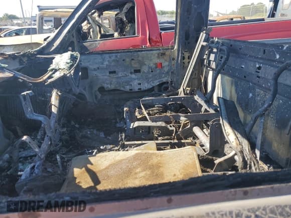 ✅ 2003 Chevrolet Silverado 1500 LS • VIN: 1GCEK14T83Z118291 • Lot: 70552005. Listed on Copart with Not provided. Free auction sales archive from the USA and detailed vehicle history report at DreamBid. Image 7.