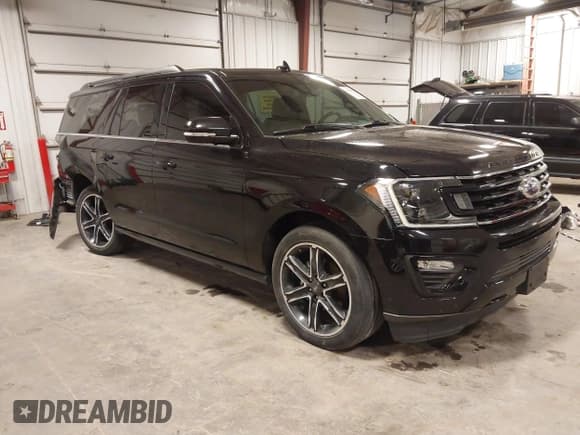 ✅ 2019 Ford Expedition Max Limited • VIN: 1FMJK2AT3KEA09196 • Lot: 43590893. Listed on IAAI with 61,275 mi. Free auction sales archive from the USA and detailed vehicle history report at DreamBid. Image 1.