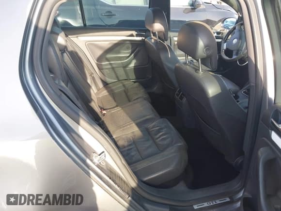✅ 2007 Volkswagen Golf GTI • VIN: WVWHV71K67W106540 • Lot: 42021563. Listed on IAAI with 140,816 mi. Free auction sales archive from the USA and detailed vehicle history report at DreamBid. Image 8.