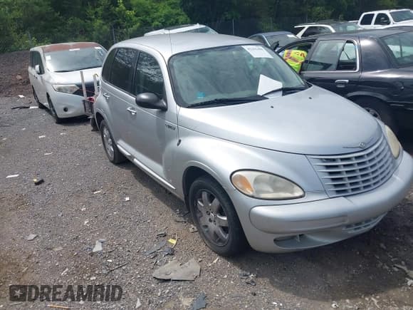 ✅ 2003 Chrysler PT Cruiser Touring • VIN: 3C4FY58B83T557431 • Lot: 42201406. Listed on IAAI with 208,474 mi. Free auction sales archive from the USA and detailed vehicle history report at DreamBid. Image 1.