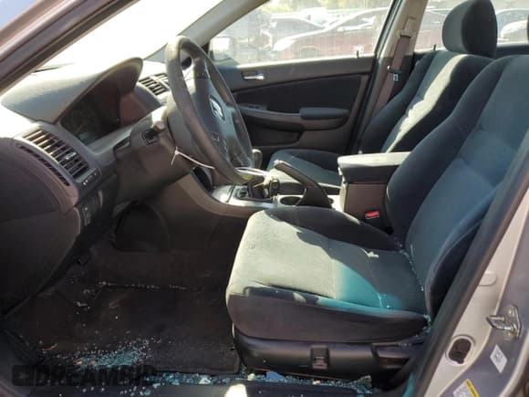 ✅ 2004 Honda Accord EX • VIN: 1HGCM55644A087561 • Lot: 77429814. Wystawiony na Copart z przebiegiem 244 446 mil. Bezpłatny archiwum sprzedaży aukcyjnych z USA i szczegółowy raport historii pojazdu na DreamBid. Zdjęcie 7.