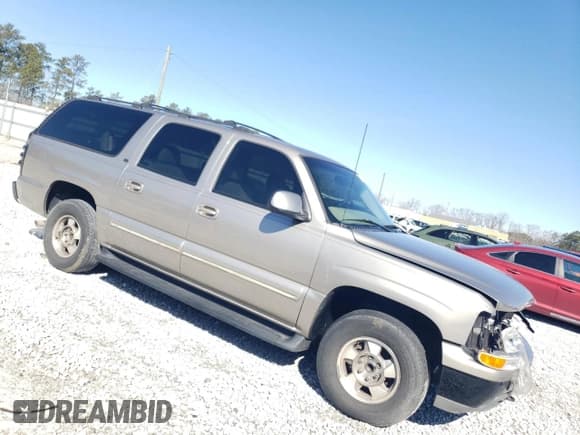 ✅ 2001 Chevrolet Suburban LS • VIN: 3GNEC16T21G265902 • Лот: 44120685. Опубликован ранее на Copart с пробегом 299 460 миль. Бесплатный доступ к архиву аукционных продаж из США и подробный отчёт об истории автомобиля на DreamBid. Изображение 4.