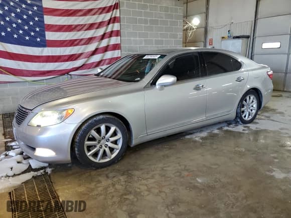 ✅ 2009 Lexus LS 460 • VIN: JTHBL46F395086082 • Lot: 88299585. Listed on Copart with 148,406 mi. Free auction sales archive from the USA and detailed vehicle history report at DreamBid. Image 1.