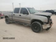 ✅ 2006 Chevrolet Silverado 2500HD LT1 • VIN: 1GCHC23D86F176983 • Лот: 44732465. Опубликован ранее на Copart с пробегом 223 649 миль. Бесплатный доступ к архиву аукционных продаж из США и подробный отчёт об истории автомобиля на DreamBid. Изображение 4.