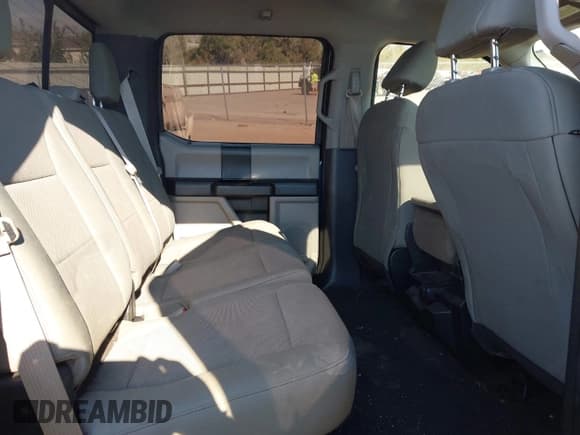 ✅ 2017 Ford F-250 Lariat • VIN: 1FT7W2BT6HED84509 • Lot: 43471753. Listed on IAAI with 135,974 mi. Free auction sales archive from the USA and detailed vehicle history report at DreamBid. Image 8.