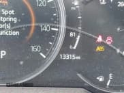 ✅ 2024 Mazda CX-5 Signature • VIN: JM3KFBXY2R0353455 • Lot: 41965921. Wystawiony na IAAI z przebiegiem 13 315 mil. Bezpłatny archiwum sprzedaży aukcyjnych z USA i szczegółowy raport historii pojazdu na DreamBid. Zdjęcie 15.