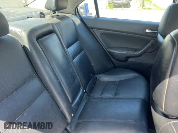 ✅ 2008 Acura TSX Nav • VIN: JH4CL96988C004952 • Lot: 55458045. Listed on Copart with 171,028 mi. Free auction sales archive from the USA and detailed vehicle history report at DreamBid. Image 6.