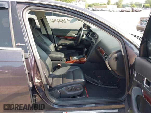 ✅ 2011 Audi A6 Prestige • VIN: WAUKGAFBXBN003297 • Лот: 42516961. Опубликован ранее на IAAI с пробегом 168 000 миль. Бесплатный доступ к архиву аукционных продаж из США и подробный отчёт об истории автомобиля на DreamBid. Изображение 5.