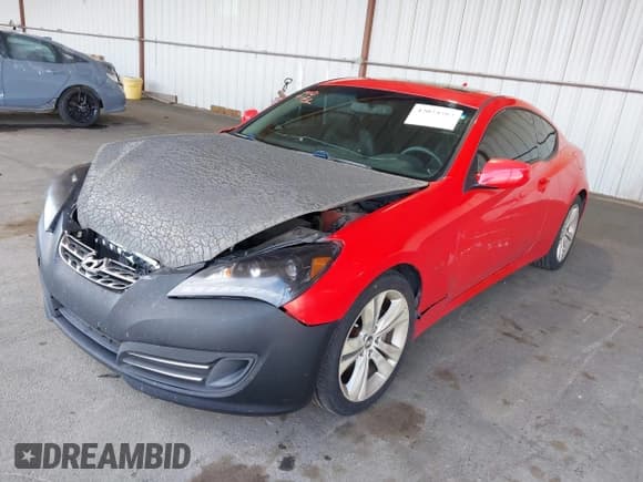 ✅ 2010 Hyundai Genesis Coupe • VIN: KMHHT6KD0AU035611 • Lot: 42024583. Listed on IAAI with 135,161 mi. Free auction sales archive from the USA and detailed vehicle history report at DreamBid. Image 2.