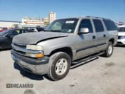✅ 2001 Chevrolet Suburban LT • VIN: 3GNEC16T31G174749 • Лот: 77304144. Опубликован ранее на Copart с пробегом 289 307 миль. Бесплатный доступ к архиву аукционных продаж из США и подробный отчёт об истории автомобиля на DreamBid. Изображение 1.