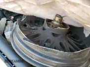 ✅ 2017 Porsche Cayenne S E-Hybrid • VIN: WP1AE2A24HLA69347 • Lot: 61042245. Wystawiony na Copart z przebiegiem Nie podano. Bezpłatny archiwum sprzedaży aukcyjnych z USA i szczegółowy raport historii pojazdu na DreamBid. Zdjęcie 8.