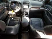 ✅ 2017 Ford Explorer Limited • VIN: 1FM5K7F8XHGB81256 • Lot: 90835245. Wystawiony na Copart z przebiegiem 62 520 mil. Bezpłatny archiwum sprzedaży aukcyjnych z USA i szczegółowy raport historii pojazdu na DreamBid. Zdjęcie 8.