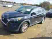 2019 Hyundai Tucson SE z VIN KM8J2CA44KU850030, wystawiony jako IAAI lot #43610446 z przebiegiem 113 933 mil mil oraz . Historia ofert i sprzedaży dostępna na DreamBid. Obrazek 2.