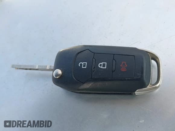 ✅ 2022 Ford F-150 XL • VIN: 1FTMF1C5XNKE58122 • Лот: 42026759. Опубликован ранее на IAAI с пробегом 43 943 миль. Бесплатный доступ к архиву аукционных продаж из США и подробный отчёт об истории автомобиля на DreamBid. Изображение 11.