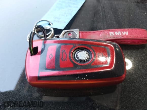 ✅ 2015 BMW 4 Series 428i • VIN: WBA3N3C51FK233094 • Лот: 42412314. Опубликован ранее на IAAI с пробегом 127 330 миль. Бесплатный доступ к архиву аукционных продаж из США и подробный отчёт об истории автомобиля на DreamBid. Изображение 11.