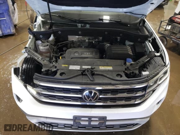 ✅ 2023 Volkswagen Atlas SE • VIN: 1V2LC2CA5PC212341 • Lot: 48790405. Listed on Copart with 47,757 mi. Free auction sales archive from the USA and detailed vehicle history report at DreamBid. Image 11.