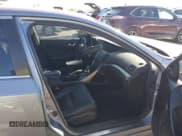 ✅ 2011 Acura TSX • VIN: JH4CU2F67BC001462 • Lot: 43655978. Listed on IAAI with 228,342 mi. Free auction sales archive from the USA and detailed vehicle history report at DreamBid. Image 5.