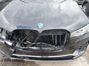 ✅ 2020 BMW X7 xDrive40i • VIN: 5UXCW2C0XL9B91267 • Lot: 43638341. Listed on IAAI with 68,753 mi. Free auction sales archive from the USA and detailed vehicle history report at DreamBid. Image 10.