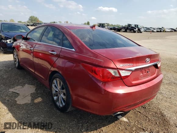 ✅ 2012 Hyundai Sonata Limited • VIN: 5NPEC4AB1CH423410 • Lot: 69475984. Listed on Copart with 172,915 mi. Free auction sales archive from the USA and detailed vehicle history report at DreamBid. Image 2.