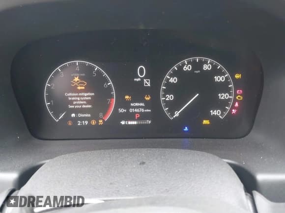 ✅ 2025 Honda Odyssey Touring • VIN: 5FNRL6H89SB011692 • Lot: 43515660. Listed on IAAI with 14,676 mi. Free auction sales archive from the USA and detailed vehicle history report at DreamBid. Image 7.