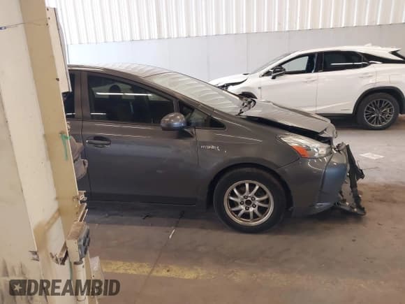 ✅ 2015 Toyota Prius Two • VIN: JTDZN3EU7FJ031674 • Lot: 41825435. Listed on IAAI with 182,162 mi. Free auction sales archive from the USA and detailed vehicle history report at DreamBid. Image 13.