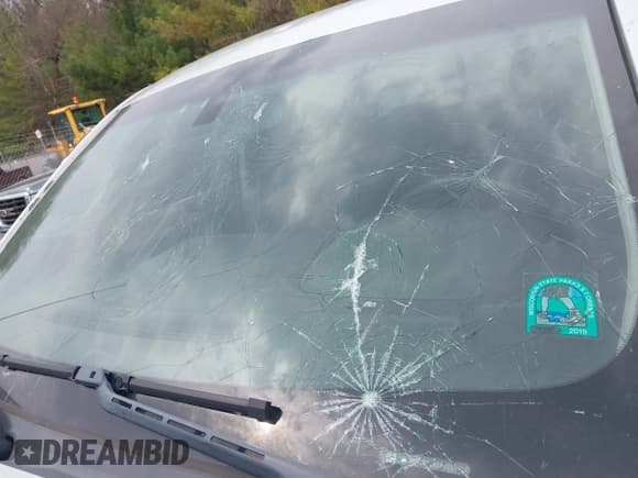 ✅ 2014 Chevrolet Silverado 1500 LT • VIN: 3GCUKREH3EG235137 • Lot: 42134613. Wystawiony na IAAI z przebiegiem 191 347 mil. Bezpłatny archiwum sprzedaży aukcyjnych z USA i szczegółowy raport historii pojazdu na DreamBid. Zdjęcie 17.