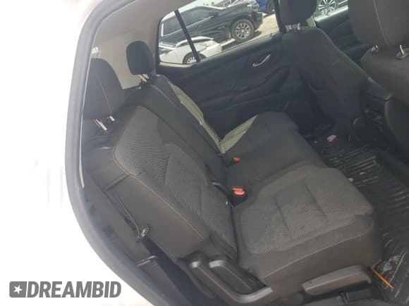 ✅ 2021 Chevrolet Traverse LS • VIN: 1GNERFKW2MJ146486 • Lot: 70687514. Wystawiony na Copart z przebiegiem 47 171 mil. Bezpłatny archiwum sprzedaży aukcyjnych z USA i szczegółowy raport historii pojazdu na DreamBid. Zdjęcie 11.