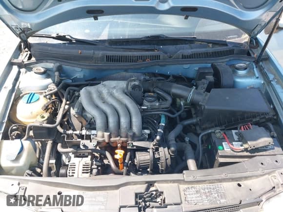 ✅ 2005 Volkswagen Jetta GL • VIN: 3VWRA69M15M023804 • Lot: 42803163. Listed on IAAI with 133,701 mi. Free auction sales archive from the USA and detailed vehicle history report at DreamBid. Image 10.