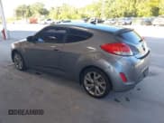 ✅ 2017 Hyundai Veloster Value Edition • VIN: KMHTC6AD4HU309804 • Lot: 43441272. Wystawiony na IAAI z przebiegiem 99 124 mil. Bezpłatny archiwum sprzedaży aukcyjnych z USA i szczegółowy raport historii pojazdu na DreamBid. Zdjęcie 3.