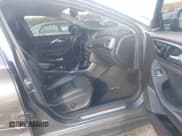 ✅ 2017 Infiniti QX30 Premium • VIN: SJKCH5CR9HA038021 • Lot: 43488449. Wystawiony na IAAI z przebiegiem 123 638 mil. Bezpłatny archiwum sprzedaży aukcyjnych z USA i szczegółowy raport historii pojazdu na DreamBid. Zdjęcie 5.