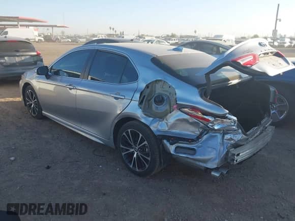 2020 Toyota Camry Hybrid SE z VIN 4T1G31AK9LU544839, wystawiony jako IAAI lot #42515791 z przebiegiem 53 023 mil mil oraz . Historia ofert i sprzedaży dostępna na DreamBid. Obrazek 3.