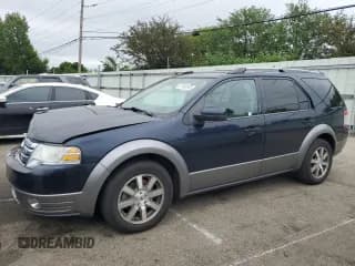 ✅ 2009 Ford Taurus X SEL • VIN: 1FMDK02W69GA05572 • Лот: 57962085. Опубликован ранее на Copart с пробегом 285 844 миль. Бесплатный доступ к архиву аукционных продаж из США и подробный отчёт об истории автомобиля на DreamBid. Изображение 1.