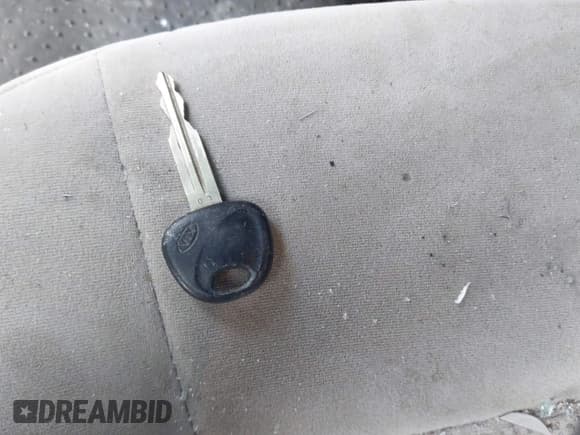 ✅ 2007 Kia Spectra EX • VIN: KNAFE122175452985 • Lot: 43790062. Listed on IAAI with 116,063 mi. Free auction sales archive from the USA and detailed vehicle history report at DreamBid. Image 11.