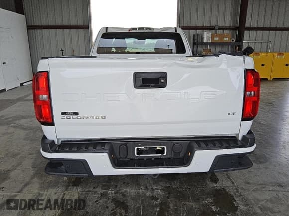 ✅ 2022 Chevrolet Colorado 2WD LT • VIN: 1GCHSCEA1N1161880 • Лот: 66628654. Опубликован ранее на Copart с пробегом 49 703 миль. Бесплатный доступ к архиву аукционных продаж из США и подробный отчёт об истории автомобиля на DreamBid. Изображение 6.