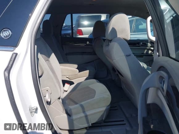 ✅ 2016 Buick Enclave Convenience • VIN: 5GAKRAKD2GJ300147 • Лот: 42396475. Опубликован ранее на IAAI с пробегом 159 660 миль. Бесплатный доступ к архиву аукционных продаж из США и подробный отчёт об истории автомобиля на DreamBid. Изображение 8.