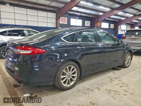 ✅ 2017 Ford Fusion SE • VIN: 3FA6P0HDXHR114781 • Lot: 95692465. Listed on Copart with 138,066 mi. Free auction sales archive from the USA and detailed vehicle history report at DreamBid. Image 3.