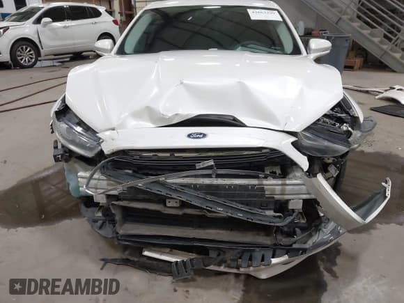 ✅ 2015 Ford Fusion SE • VIN: 3FA6P0H72FR164663 • Lot: 43663299. Listed on IAAI with 145,897 mi. Free auction sales archive from the USA and detailed vehicle history report at DreamBid. Image 6.