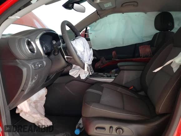 2023 Chevrolet Blazer LT z VIN 3GNKBCR43PS143254, wystawiony jako Copart lot #49320683 z przebiegiem 1 097 mil mil oraz . Historia ofert i sprzedaży dostępna na DreamBid. Obrazek 7.