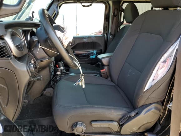 ✅ 2021 Jeep Wrangler Unlimited Sport S • VIN: 1C4HJXDNXMW530932 • Лот: 55936705. Опубликован ранее на Copart с пробегом 60 489 миль. Бесплатный доступ к архиву аукционных продаж из США и подробный отчёт об истории автомобиля на DreamBid. Изображение 7.