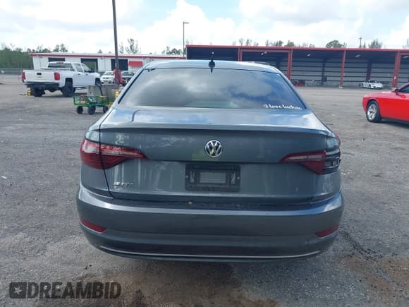 ✅ 2020 Volkswagen Jetta S • VIN: 3VWCB7BU4LM016992 • Лот: 42506638. Опубликован ранее на IAAI с пробегом 102 522 миль. Бесплатный доступ к архиву аукционных продаж из США и подробный отчёт об истории автомобиля на DreamBid. Изображение 16.