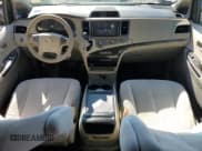 ✅ 2012 Toyota Sienna LE AAS • VIN: 5TDKK3DC9CS184431 • Лот: 70537715. Опубликован ранее на Copart с пробегом 247 694 миль. Бесплатный доступ к архиву аукционных продаж из США и подробный отчёт об истории автомобиля на DreamBid. Изображение 8.