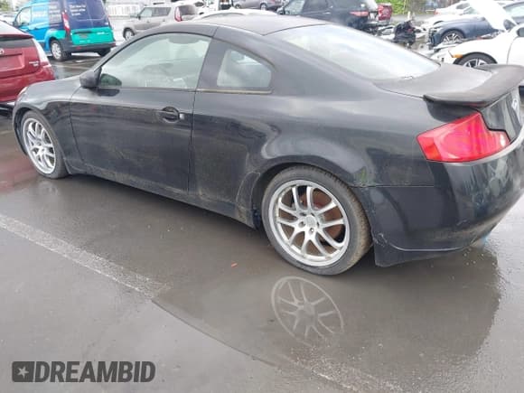 ✅ 2005 Infiniti G35 • VIN: JNKCV54EX5M424043 • Lot: 41937157. Listed on IAAI with 169,907 mi. Free auction sales archive from the USA and detailed vehicle history report at DreamBid. Image 3.