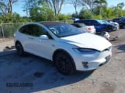 ✅ 2018 Tesla Model X 75D • VIN: 5YJXCBE21JF142694 • Лот: 43668487. Опубликован ранее на IAAI с пробегом 62 453 миль. Бесплатный доступ к архиву аукционных продаж из США и подробный отчёт об истории автомобиля на DreamBid. Изображение 1.