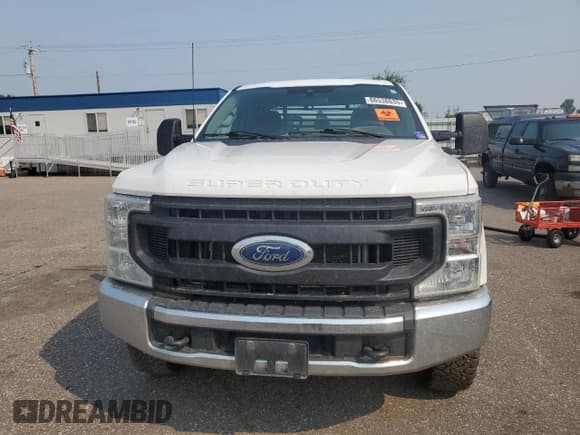 ✅ 2021 Ford F-250 XL • VIN: 1FT7X2B66MED94362 • Lot: 66538635. Wystawiony na Copart z przebiegiem 129 967 mil. Bezpłatny archiwum sprzedaży aukcyjnych z USA i szczegółowy raport historii pojazdu na DreamBid. Zdjęcie 5.
