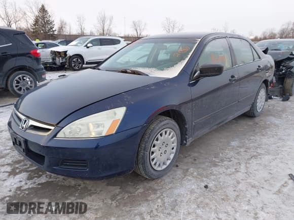 ✅ 2007 Honda Accord VP • VIN: 1HGCM55127A019669 • Lot: 41381981. Wystawiony na IAAI z przebiegiem 174 245 mil. Bezpłatny archiwum sprzedaży aukcyjnych z USA i szczegółowy raport historii pojazdu na DreamBid. Zdjęcie 17.