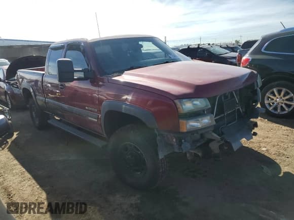 ✅ 2006 Chevrolet Silverado 2500HD Work Truck • VIN: 1GCHK29U76E112403 • Lot: 72586214. Wystawiony na Copart z przebiegiem 123 976 mil. Bezpłatny archiwum sprzedaży aukcyjnych z USA i szczegółowy raport historii pojazdu na DreamBid. Zdjęcie 4.