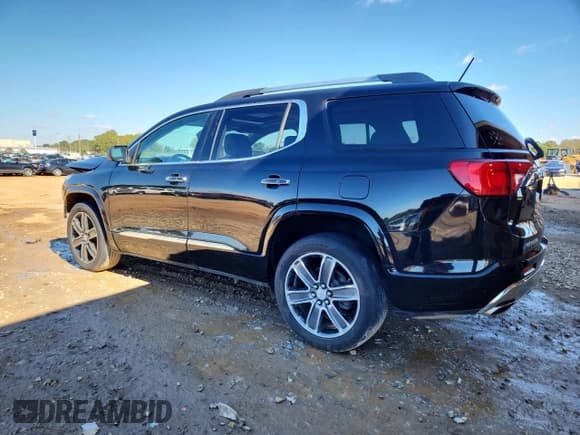 ✅ 2019 GMC Acadia Denali • VIN: 1GKKNPLS1KZ164862 • Лот: 90797485. Опубликован ранее на Copart с пробегом 61 398 миль. Бесплатный доступ к архиву аукционных продаж из США и подробный отчёт об истории автомобиля на DreamBid. Изображение 2.