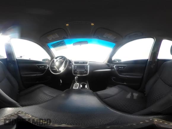 ✅ 2018 Nissan Altima SR • VIN: 1N4AL3APXJC279939 • Lot: 42744148. Listed on IAAI with 135,005 mi. Free auction sales archive from the USA and detailed vehicle history report at DreamBid. Image 18.