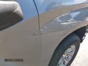 ✅ 2019 Chevrolet Silverado 1500 LT • VIN: 3GCPYDEK1KG242867 • Lot: 41342133. Wystawiony na IAAI z przebiegiem 119 442 mil. Bezpłatny archiwum sprzedaży aukcyjnych z USA i szczegółowy raport historii pojazdu na DreamBid. Zdjęcie 19.