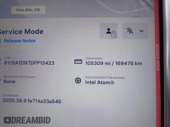 ✅ 2013 Tesla Model S • VIN: 5YJSA1DN7DFP13423 • Lot: 43874538. Wystawiony na IAAI z przebiegiem 105 309 mil. Bezpłatny archiwum sprzedaży aukcyjnych z USA i szczegółowy raport historii pojazdu na DreamBid. Zdjęcie 15.